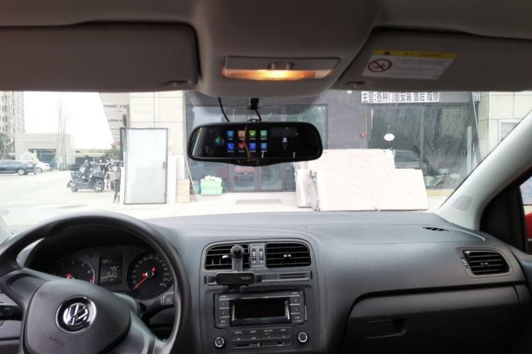 Used Volkswagen Polo 2016 1.4L Manual Fashion Model Headliner