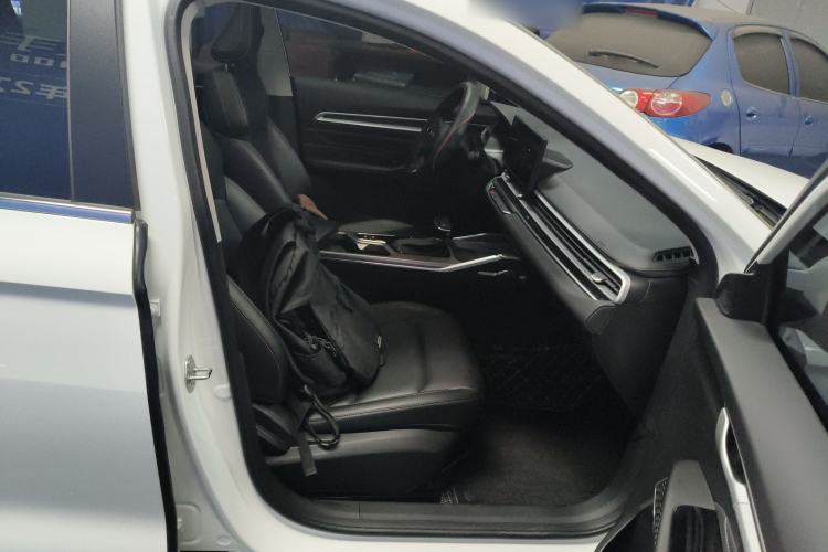 Used Geely Auto Emgrand 2023 4th Generation Champion Edition 1.5L CVT Prestige Model Right Front Seat