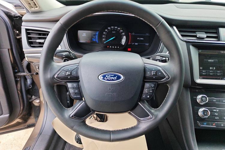 Used Ford Taurus 2015 EcoBoost 245 Fashion Edition
