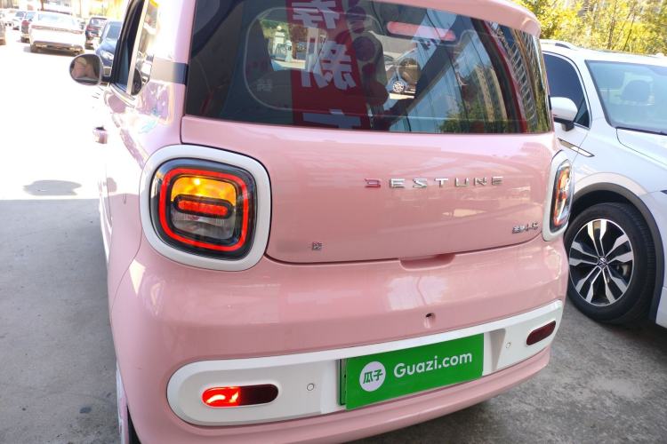 Used Bestune Pony 2025 222km Range Elegant Horse
