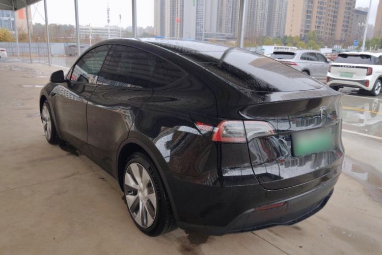 Used Tesla Model Y 2021 Standard Range Rear-Wheel Drive Version