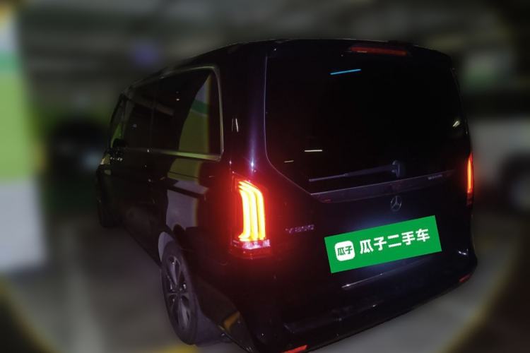 Used Mercedes-Benz V-Class 2020 V 260 Avantgarde Edition Rear Left 45 Deg