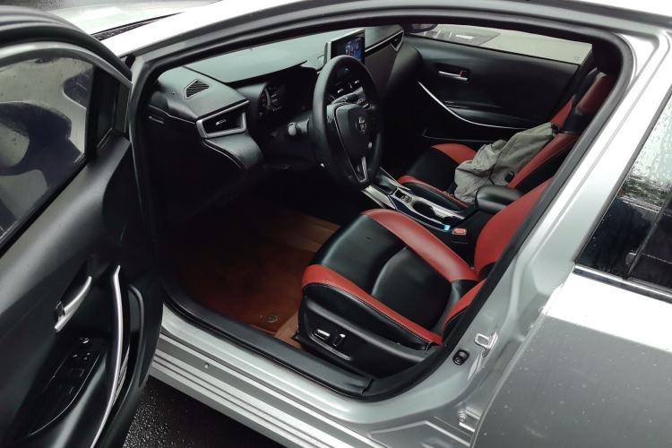 Used Toyota Corolla 2019 Dual-Engine 1.8L E-CVT GL-i Elite Edition Driver Seat