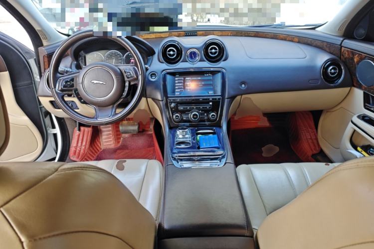 Used Jaguar XJ 2012 XJL 3.0 Panoramic Business Edition
