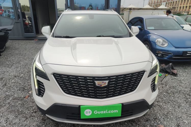 Used Cadillac XT4 2020 28T Two-Wheel-Drive Leading Version
