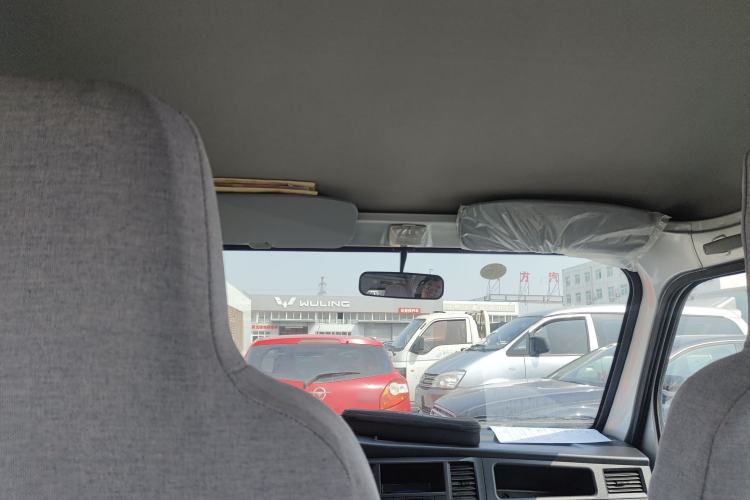 Used Wuling Zhiguang Small Truck 2020 1.2L Double Cab