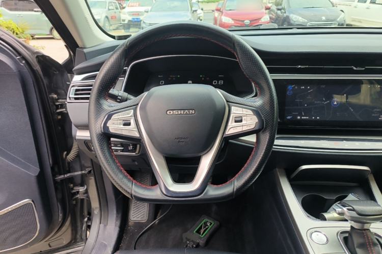Used CHANGAN OSHAN X7 2021 1.5T Automatic Pilot Version Steering Wheel