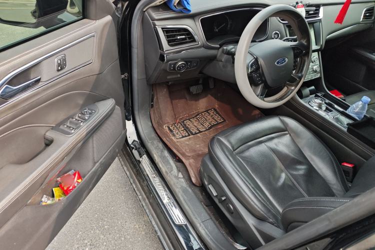 Used Ford Taurus 2017 EcoBoost 245 Fashion Edition
