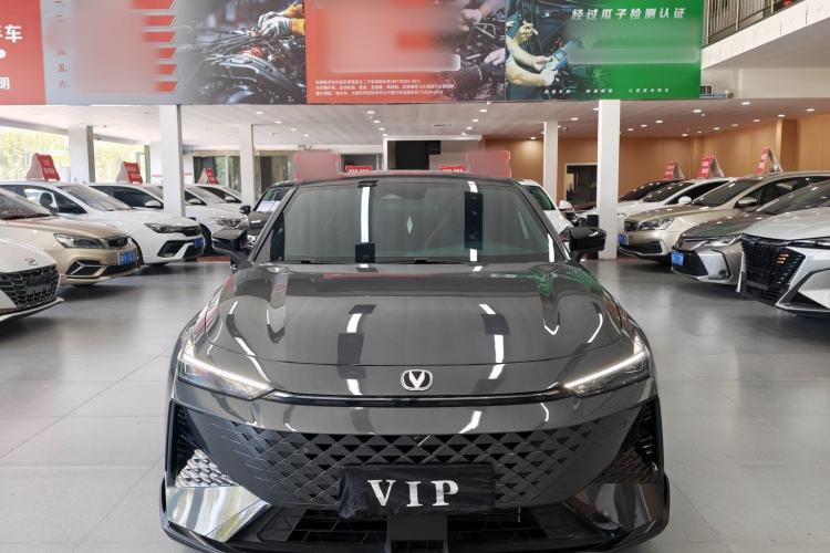 Used CHANGAN UNI-V 2024 1.5T Prestige Sport Edition Exterior 3