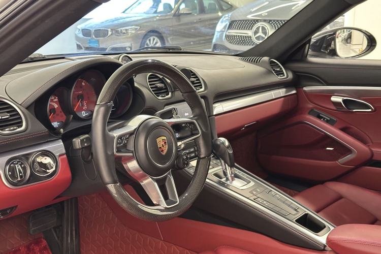 Used Porsche 718 2016 Cayman 2.0T