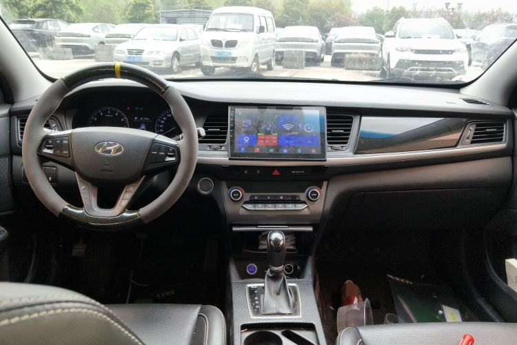 Used Hyundai Mistra 2017 1.6T Automatic Smart GLS China V Standard Center Console