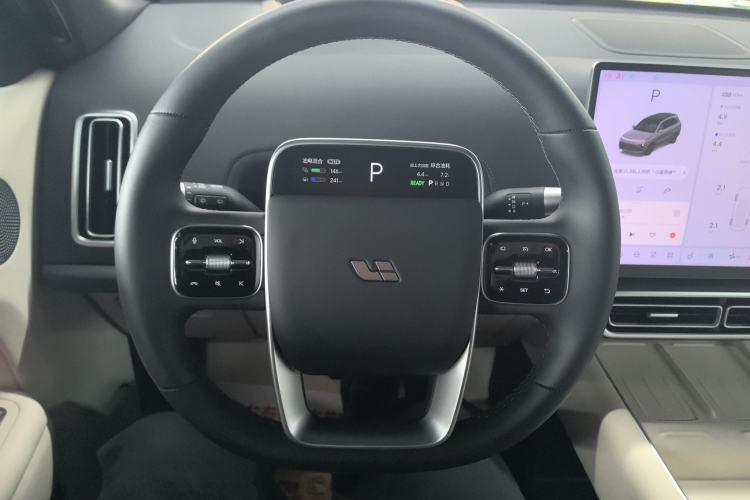 Used Li Auto L8 2025 Ultra Smart Refreshed Edition