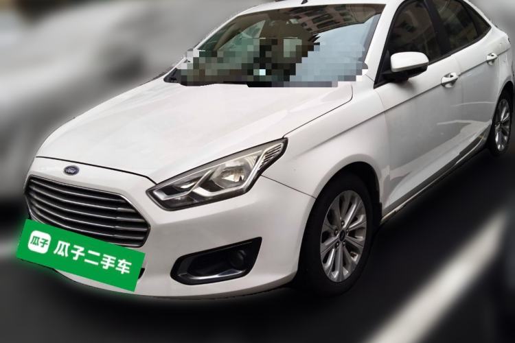 Used Ford Escort 2015 1.5L Automatic Fashion Model