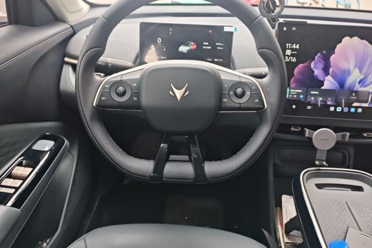 Used ARCFOX T1 2025 Model 425 PLUS Steering Wheel