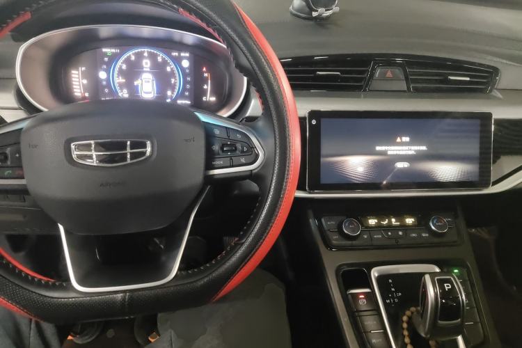 Used Geely Auto Emgrand X7 Sport 2022 1.8TD DCT Zhiya Trim
