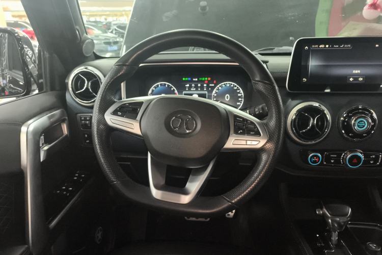 Used BAIC Off-Road BJ40 2019 2.0T Automatic Four-Wheel Drive Urban Hunter Edition Flagship Model China V Emission Standard
