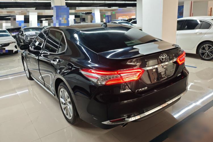 Used Toyota Camry 2023 2.0G Luxury Edition Rear Left 45 Deg