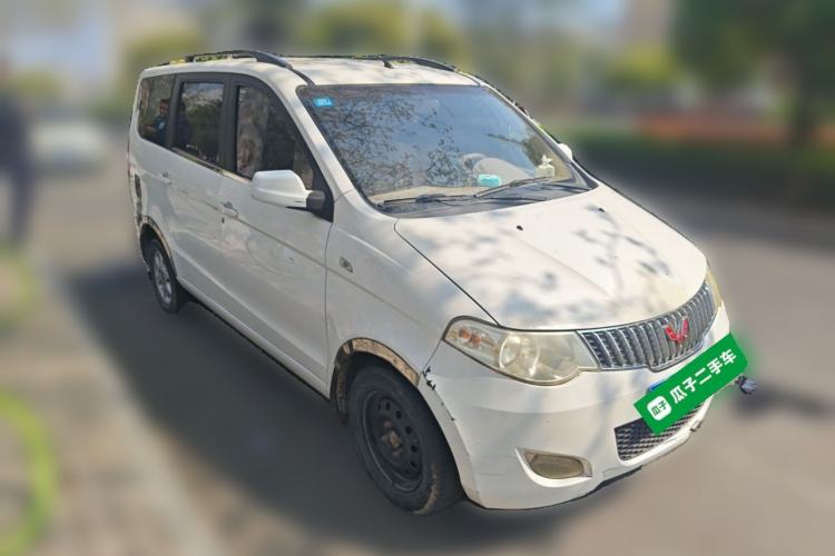 Used Wuling Hongguang 2014 1.2L Standard Model China IV
