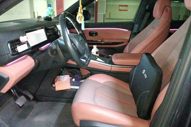 Used Nio EC6 2022 75 kWh Sport Edition Left Front Seat