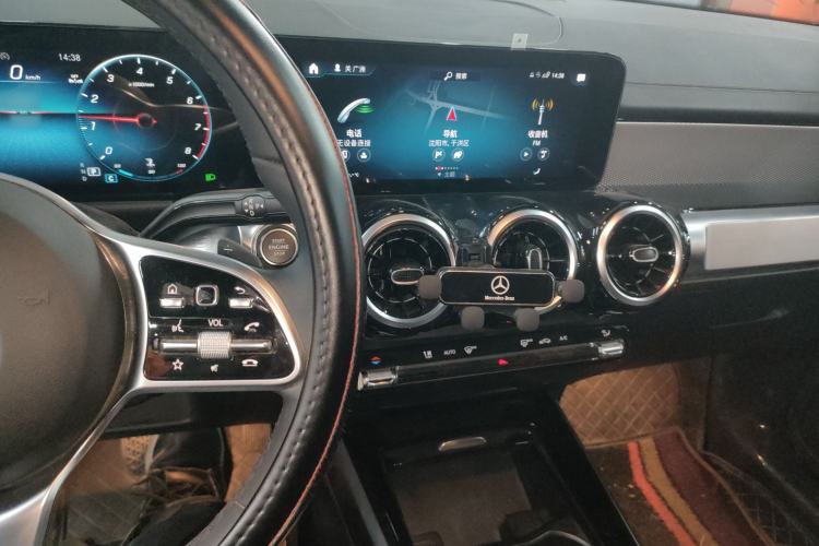 Used Mercedes-Benz GLB 2023 Refresh GLB 200 Fashion Edition
