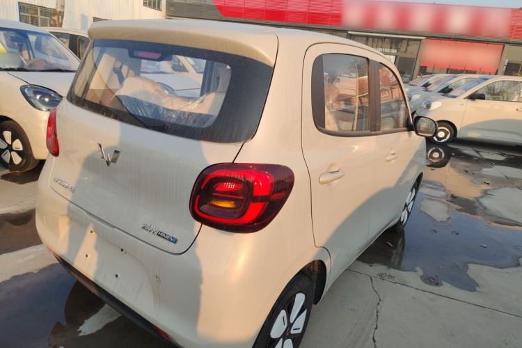 Used Wuling Hongguang MINIEV 2025 Four-Door Version Advanced Edition
