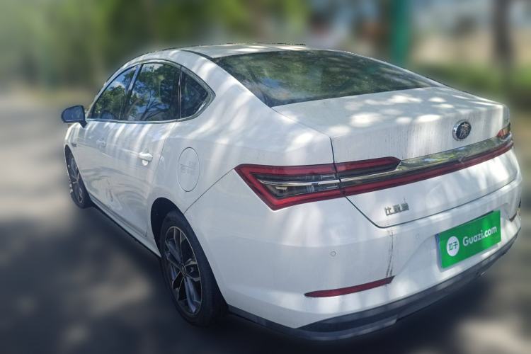 Used BYD Qin Pro 2019 Super Edition 1.5TI Automatic Smart Connect Enjoyment Model China VI Standard