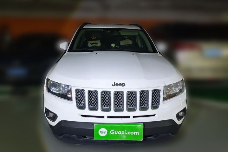 Used Jeep Compass 2014 2.4L four-wheel drive luxury version Front