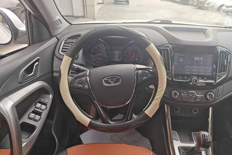 Used Cowin X5 2017 1.5T Manual Luxury Model
