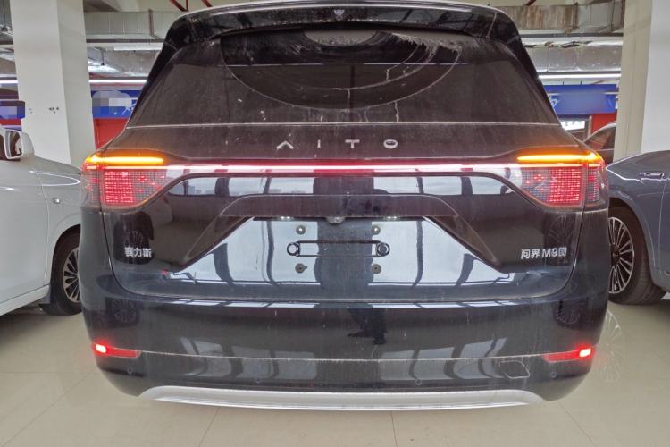 Used Hima AITO M9 2024 All-Electric Ultra Version 100 kWh 5-Seater Model Rear