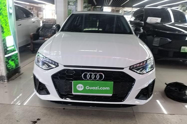 Used Audi A4L 2022 40 TFSI Luxury Dynamic Model

