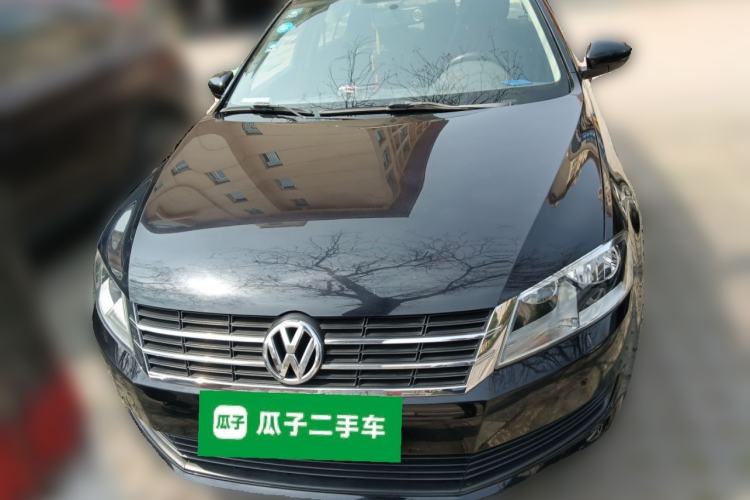 Used Volkswagen Lavida 2013 1.6L Manual Fashion Edition Front