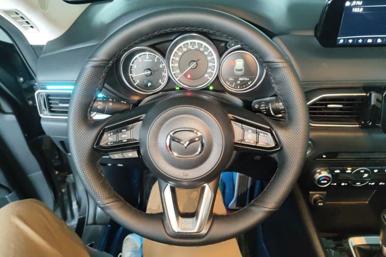Used Mazda CX-5 2020 Revised Version 2.0L Automatic Two-Wheel Drive ZhiZun Trim Steering Wheel