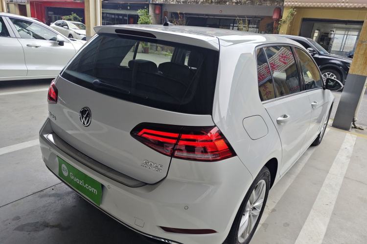 Used Volkswagen Golf 2019 200TSI DSG Comfort & Ambition Edition China VI Standard Rear Right 45 Deg