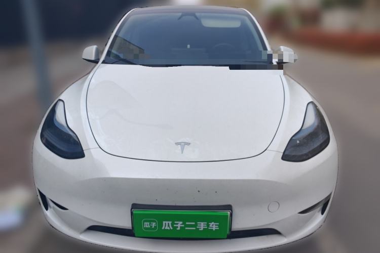 Used Tesla Model Y 2024 Long-Range All-Wheel-Drive Version