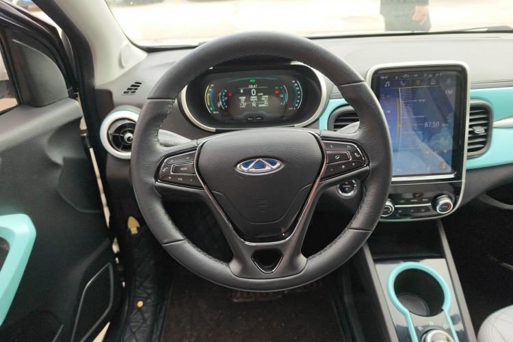Used Chery QQ Little Ant 2021 200 000-Yuan Ant Fan Edition Talent Version Lithium Iron Phosphate 301 km Steering Wheel