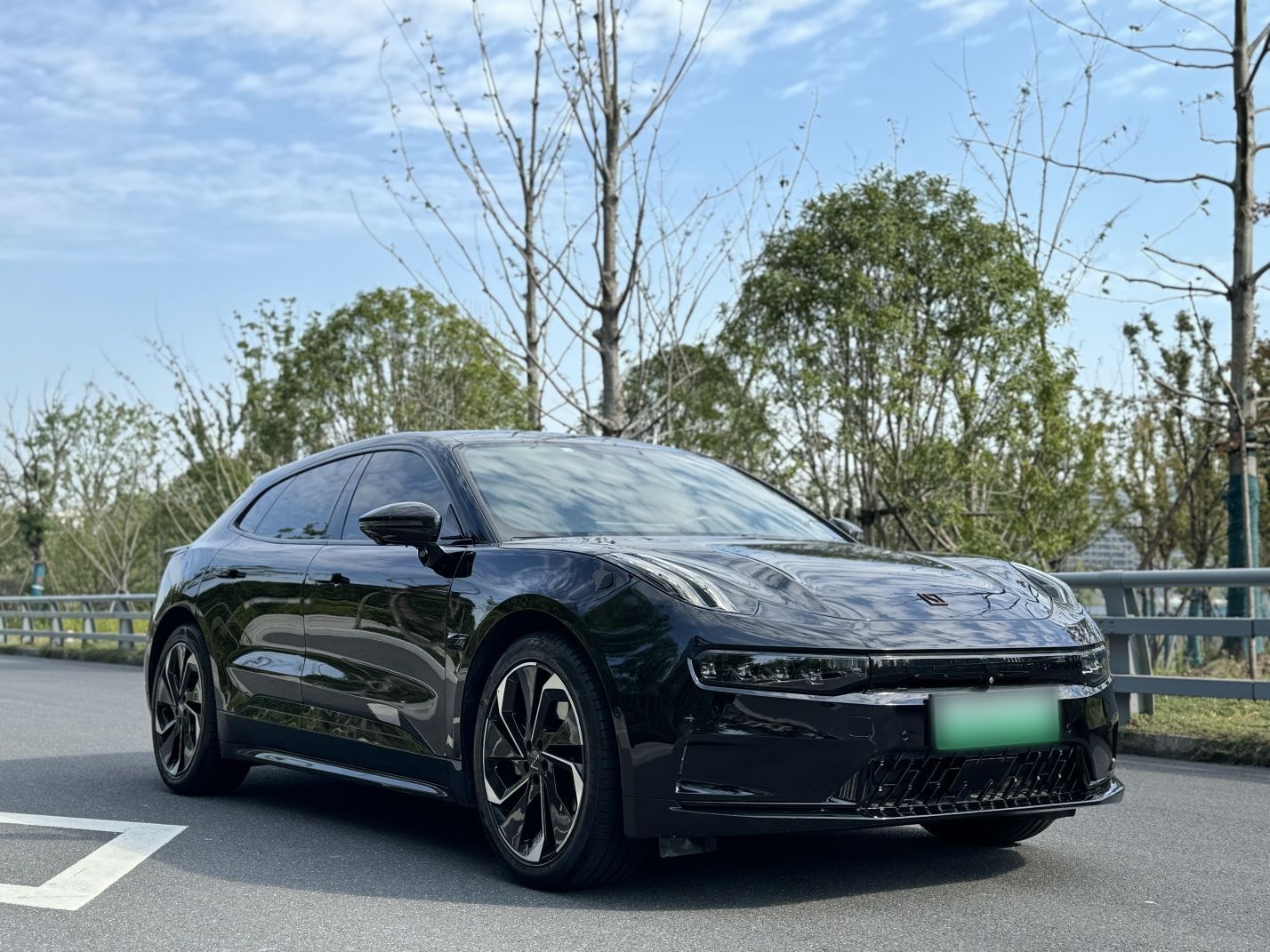 Zeekr 001 2023 WE Edition 86 kWh — снимка 17