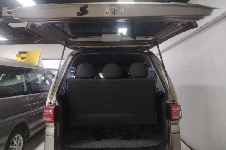 Used FORTHING Lingzhi 2024 M5L 1.5T Manual Comfort 9-Seater