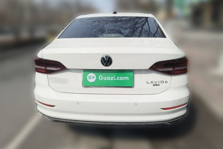 Used Volkswagen Lavida 2021 1.5L Automatic Comfort Edition