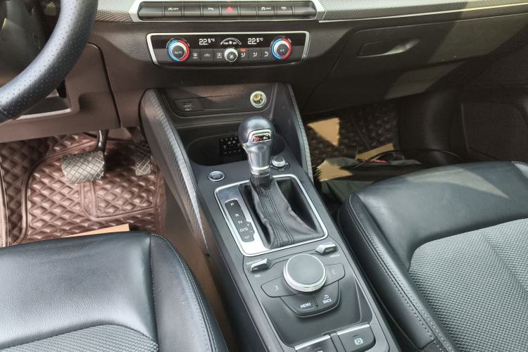 Used Audi Q2L 2020 35 TFSI Fashionable and Elegant Model
