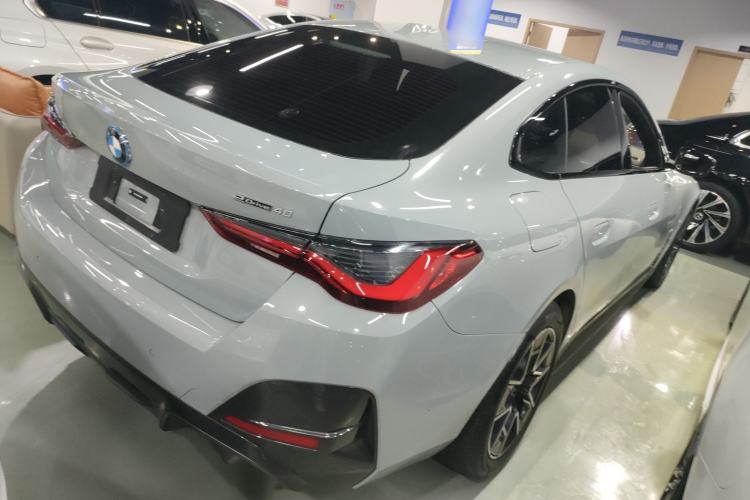 Used BMW i4 2023 eDrive40