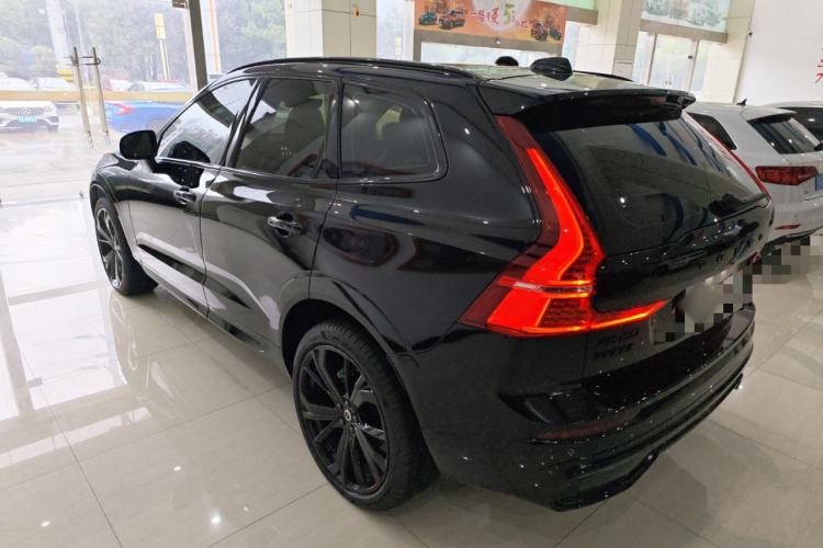 Used Volvo XC60 2025 B5 Four-Wheel Drive Smart & Advanced Midnight Black Edition