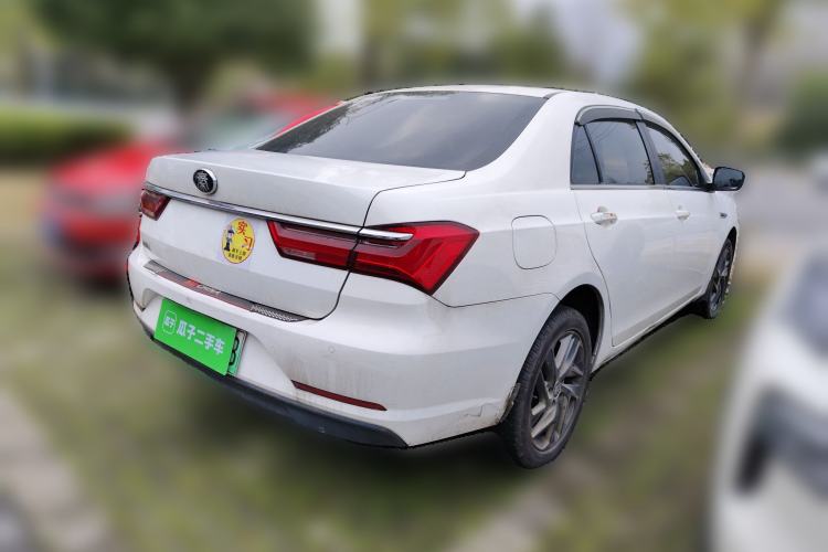 Used BYD Qin New Energy 2019 High-Range Luxury Model