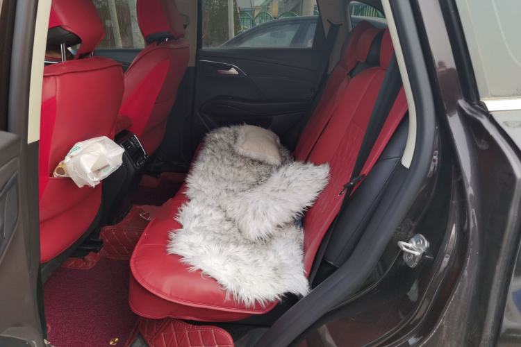 Used BORGWARD BX7 2018 28T Front-Wheel Drive Quality Enjoyment Version 5 Seats China VI Emission Standard
