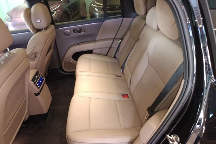 Used Li Auto i6 2025 Model Two-Wheel-Drive Standard Type Left Rear Seat