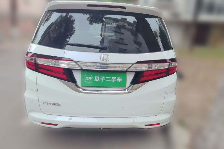 Used Honda Odyssey 2015 Revised 2.4L Luxury Edition
