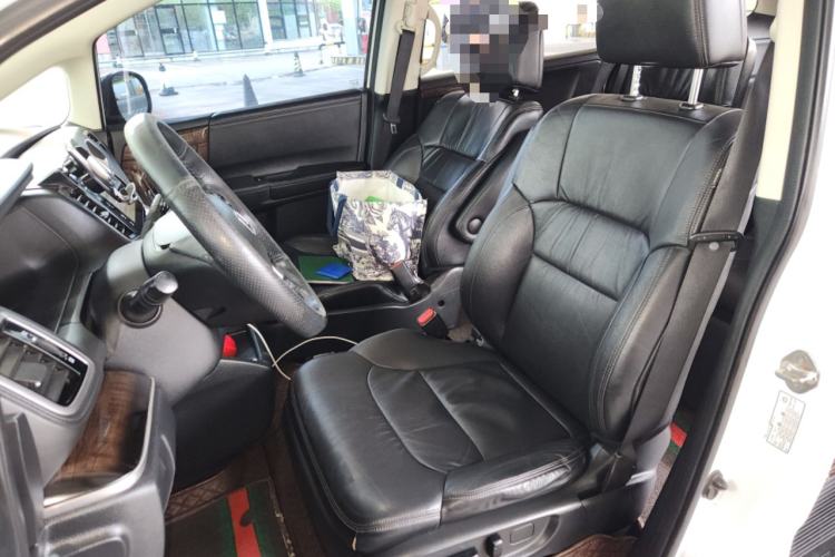 Used Honda Odyssey 2015 Updated Version 2.4L Smart Edition Left Front Seat