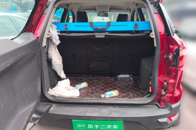 Used Ford EcoSport 2013 1.5L Manual Fashion Model Trunk