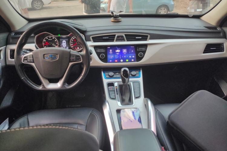 Used Geely Auto Emgrand X7 Sport 2016 1.8TD Automatic ZhiShang Model
