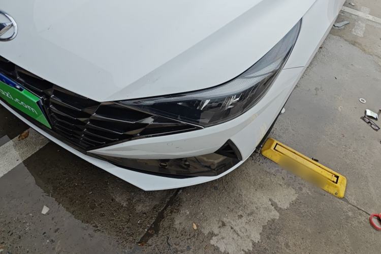 Used Hyundai Elantra 2022 1.5L CVT LUX Prestige Edition Left Front Headlight