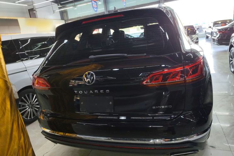 Used Volkswagen Touareg New Energy 2021 eHybrid
